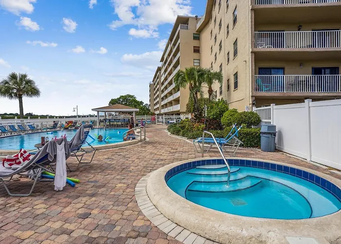 Bayshore Yacht & Tennis 216 * Clearwater Beach